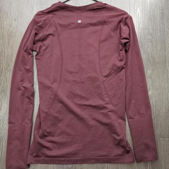 Lululemon swiftly tech long sleeve cassis size 8 - Picture 2 of 5